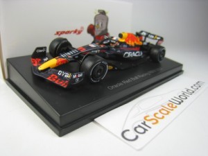ORACLE RED BULL RACING RB18 2022 SERGIO PEREZ 1/64 SPARKY