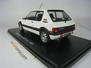 PEUGEOT 205 GTI 1.9 1985 1/24 IXO HACHETTE (WHITE)