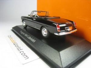 PEUGEOT 404 CABRIOLET 1962 1/43 MAXICHAMPS (BLACK)