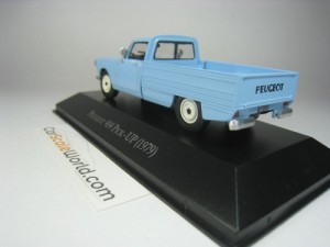 PEUGEOT 404 PICK UP 1979 1/43 IXO SALVAT (WITH BLISTER)