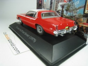 PLYMOUTH FURY SPORT 1975 1/43 IXO ALTAYA (RED/WHITE)