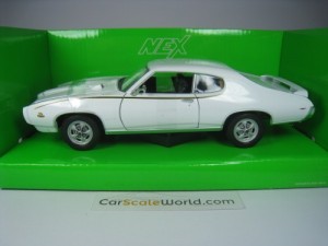 PONTIAC GTO 1969 1/24 WELLY (WHITE)