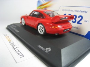 PORSCHE 911 CARRERA RS CLUBSPORT (993) 1995 1/43 SOLIDO (GUARDS RED)