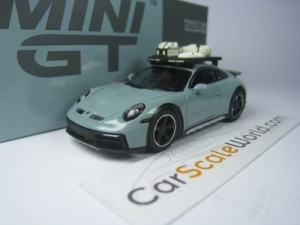 PORSCHE 911 DAKAR 1/64 MINI GT (SHADE GREEN)