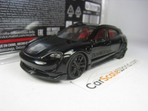 PORSCHE TAYCAN TURBO S CROSS TURISMO 1/43 HOTWHEELS (BLACK)