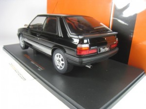 RENAULT 11 TURBO CUSTOM 1987 1/18 IXO (BLACK)