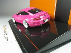 RAUH WELT - RWB PORSCHE 911 (997) 1/43 IXO (PINK)