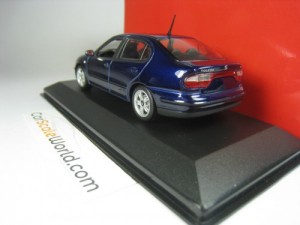 SEAT TOLEDO II 1998 1/43 MINICHAMPS (DARK BLUE)