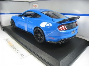 SHELBY GT 500 2020 1/18 MAISTO (BLUE)