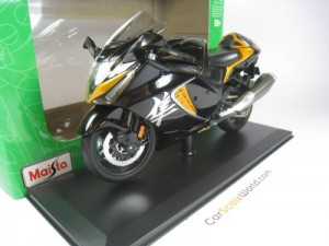 SUZUKI HAYABUSA 2012 1/12 MAISTO (BLACK)