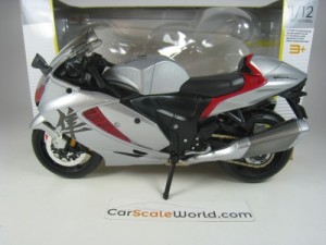 SUZUKI HAYABUSA 2022 1/12 MAISTO (SILVER)