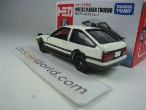 TOYOTA AE86 SPRINTER TRUENO INITIAL D 1/61 DREAM TOMICA