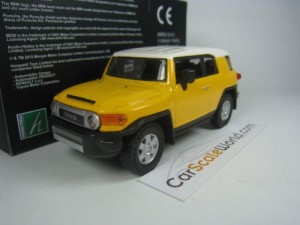 TOYOTA FJ CRUISER 1/43 CARARAMA (YELLOW)