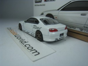 VERTEX NISSAN SILVIA S15 1/64 TARMAC (WHITE)