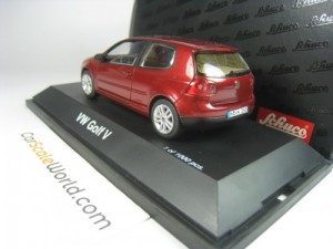 VOLKSWAGEN GOLF V 1/43 SCHUCO (RED METALLIC)