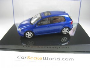 VOLKSWAGEN GOLF V 5 DOORS 1/43 AUTOART (BLUE)