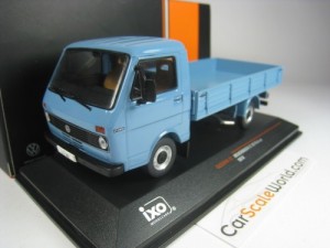 VOLKSWAGEN LT 28 PICK-UP 1978 1/43 IXO (LIGHT BLUE)