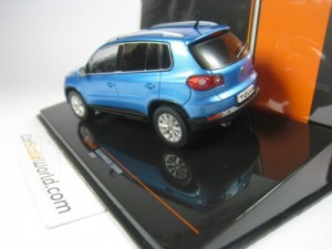 VOLKSWAGEN TIGUAN 2007 1/43 IXO (BLUE)