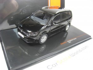 VOLKSWAGEN TOURAN 2010 1/43 IXO (BLACK)