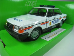 VOLVO 240 GL 1986 POLITI NORWAY POLICE 1/24 WELLY