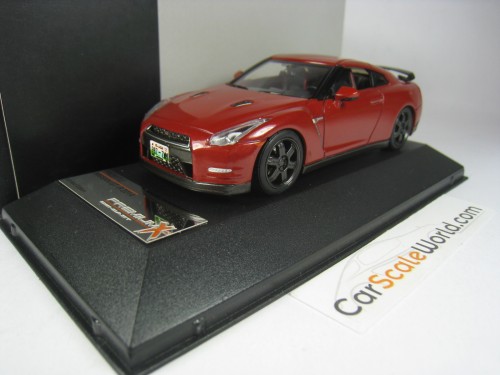 NISSAN GT-R BLACK EDITION 2014 1/43 PREMIUM X (RED)