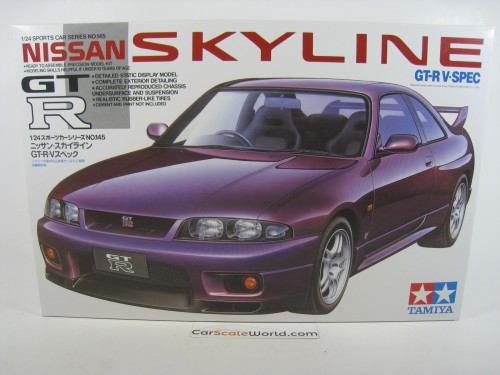 NISSAN SKYLINE GT-R V-SPEC R33 1/24 TAMIYA (KIT ASSEMBLY)