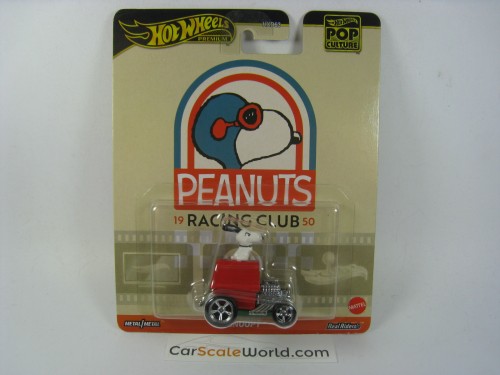 SNOOPY PEANUTS RACING CLUB HOTWHEELS POP CULTURE