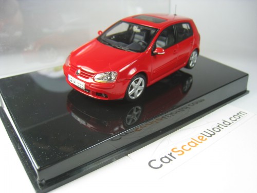 VOLKSWAGEN GOLF V 5 DOORS 1/43 AUTOART (RED)